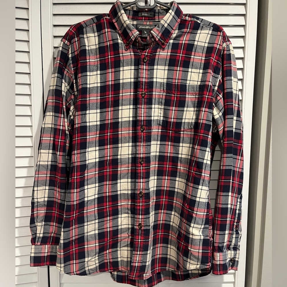 Eddie Bauer Men’s Relaxed Fit Flannel